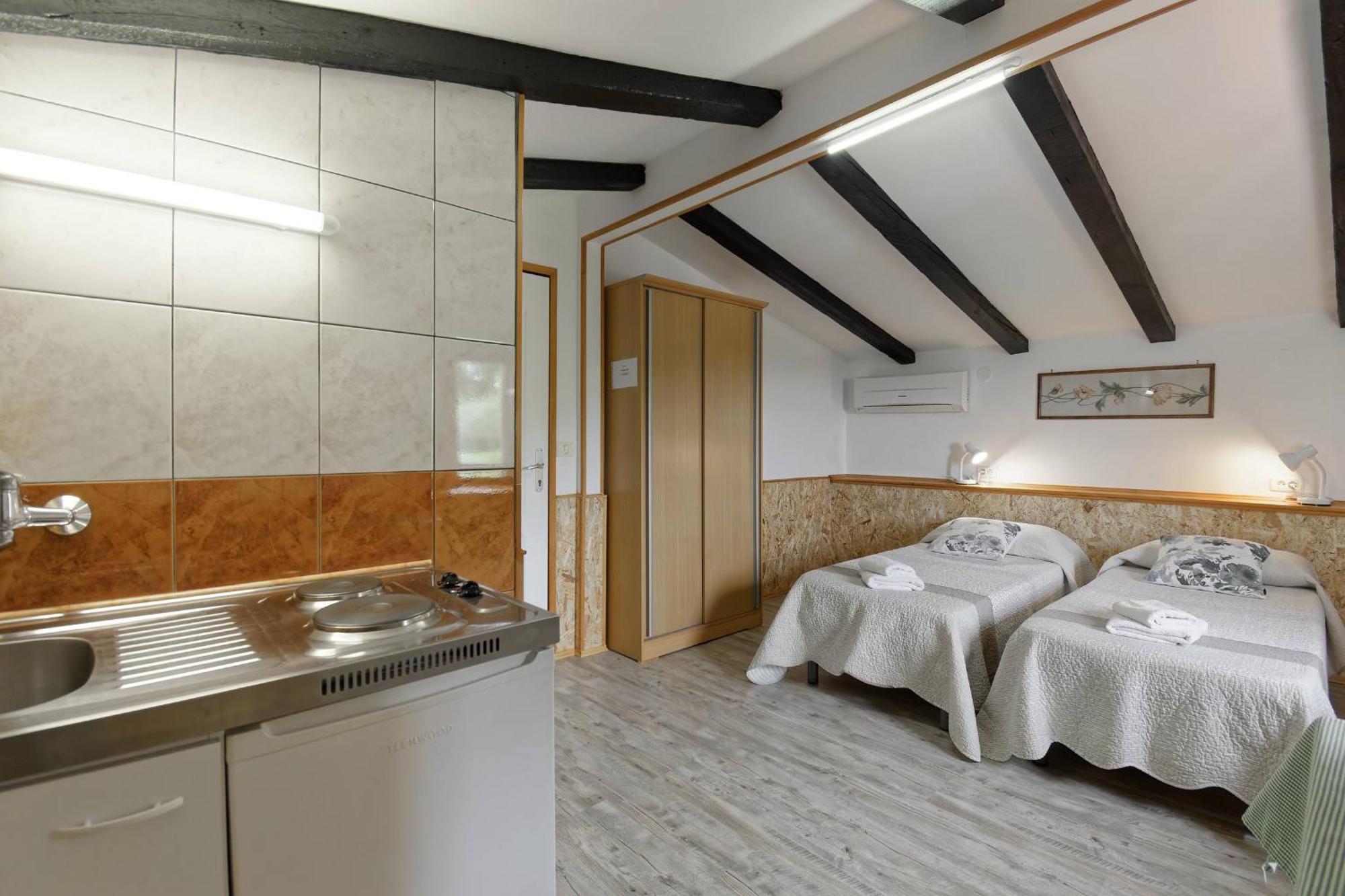 Apartments Smile By Rent Istria Grožnjan Eksteriør billede